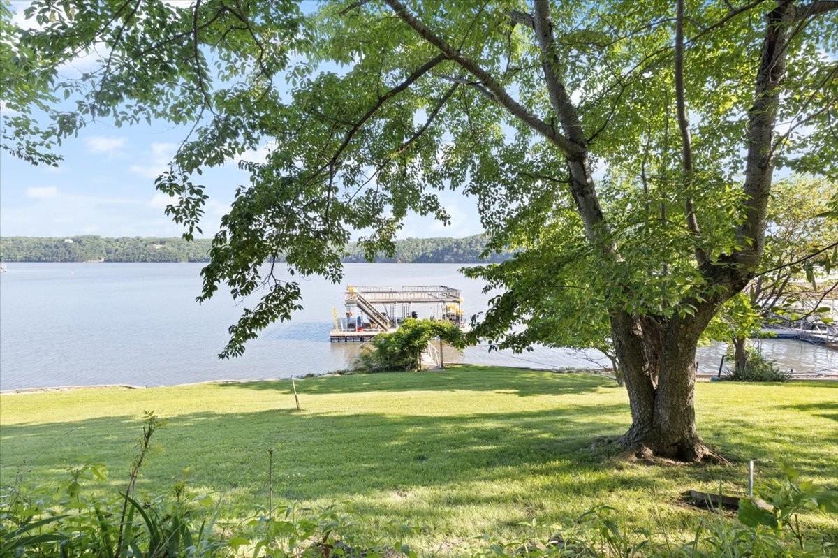 1408 Crystal Springs Rd - Photo 5 of 50