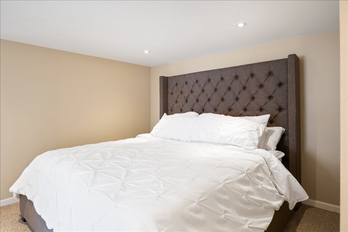 1408 Crystal Springs Rd - Photo 6 of 50