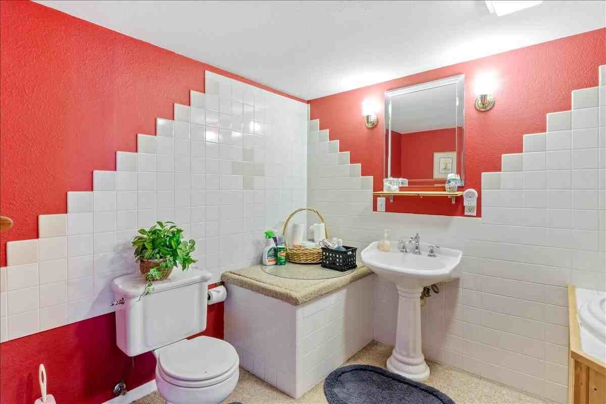 2183 Carlson Ct - Photo 6 of 50