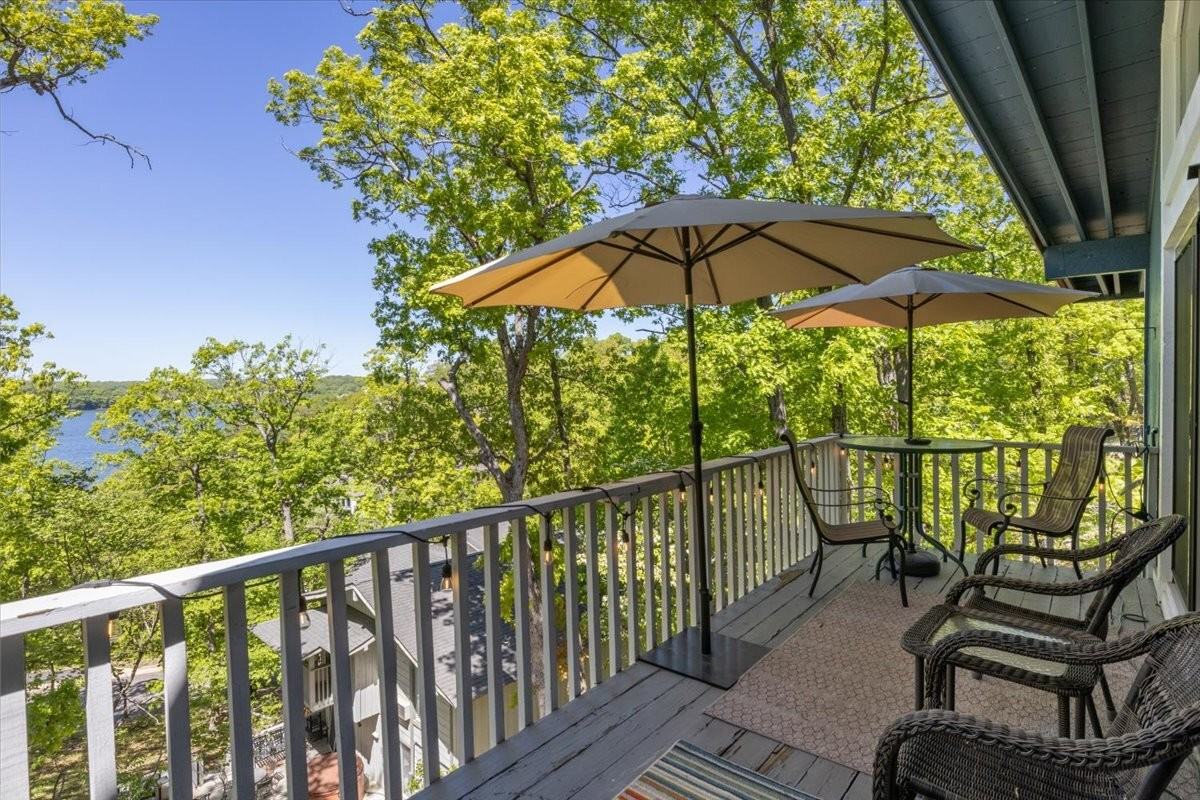 147 Walkers Cay Dr - Photo 2 of 50