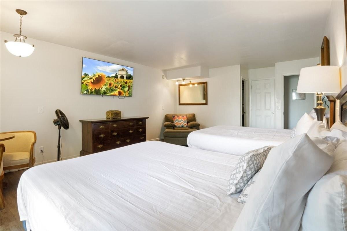 147 Walkers Cay Dr - Photo 6 of 50