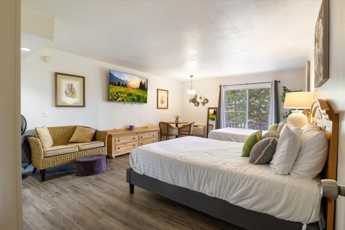 147 Walkers Cay Dr - Photo 2 of 50