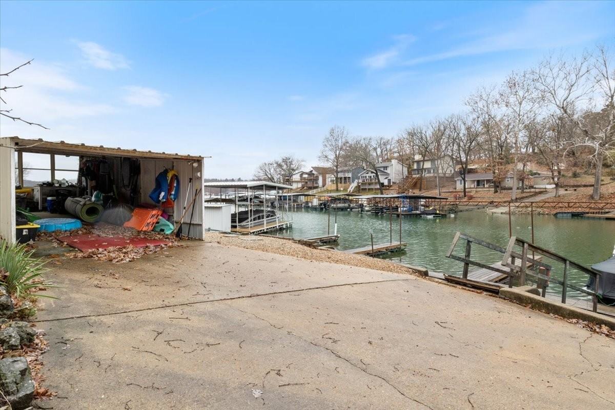 15 Duckling Ln - Photo 3 of 50