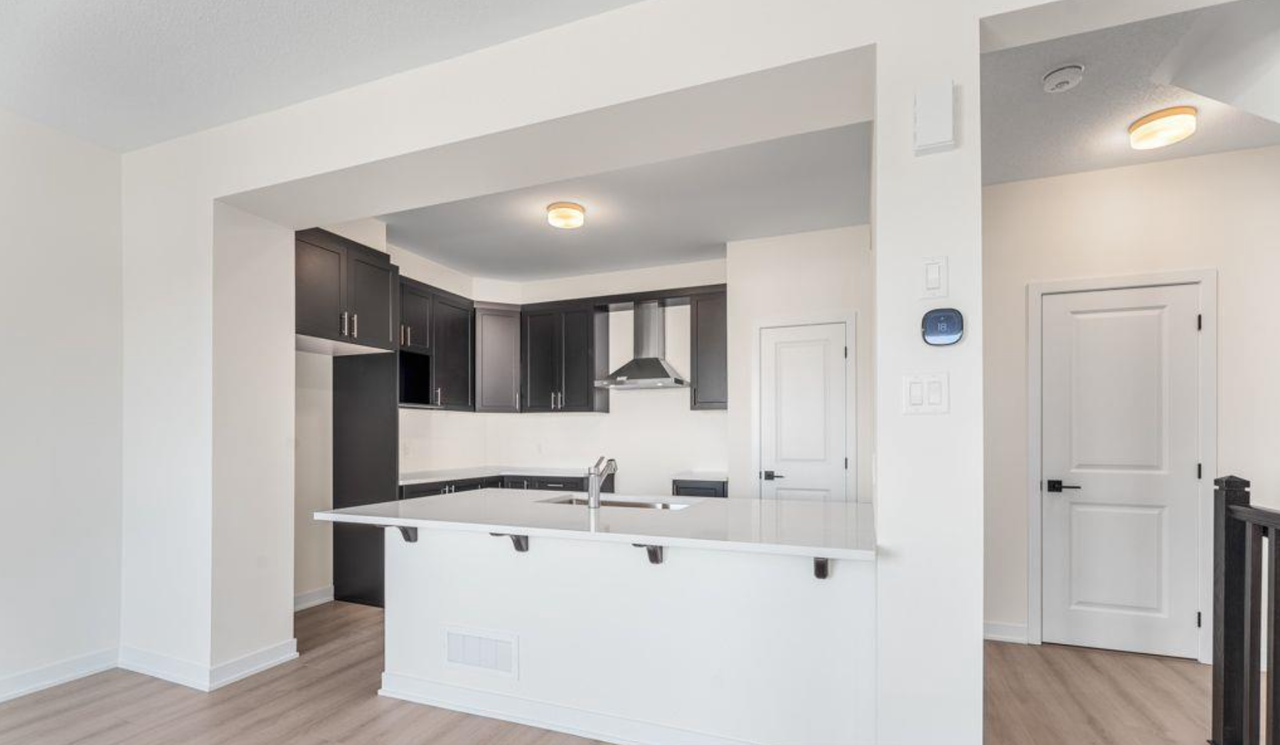 641 Quilter Row - Photo 2 of 10