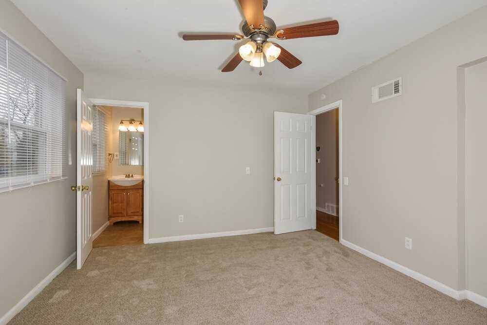 11162 Prentice Dr - Photo 7 of 15