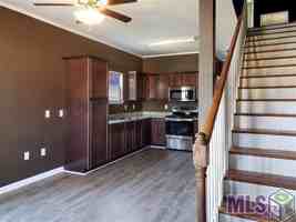 featured image of 5340 Peerless St