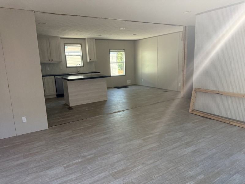 118 Clara St - Photo 2 of 10