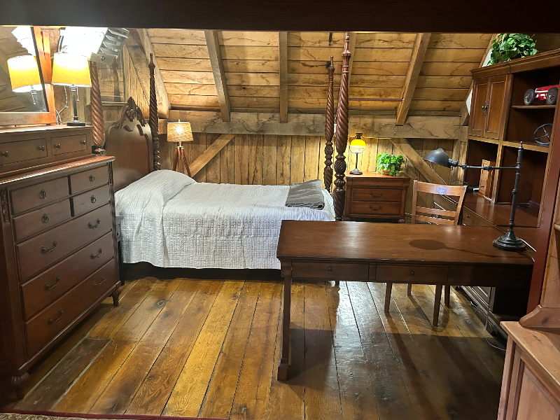 155 Madrone Avenue - Photo 3 of 14