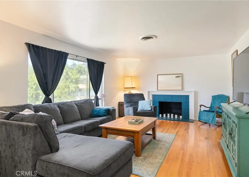 15 Rockridge Rd - Photo 3 of 17