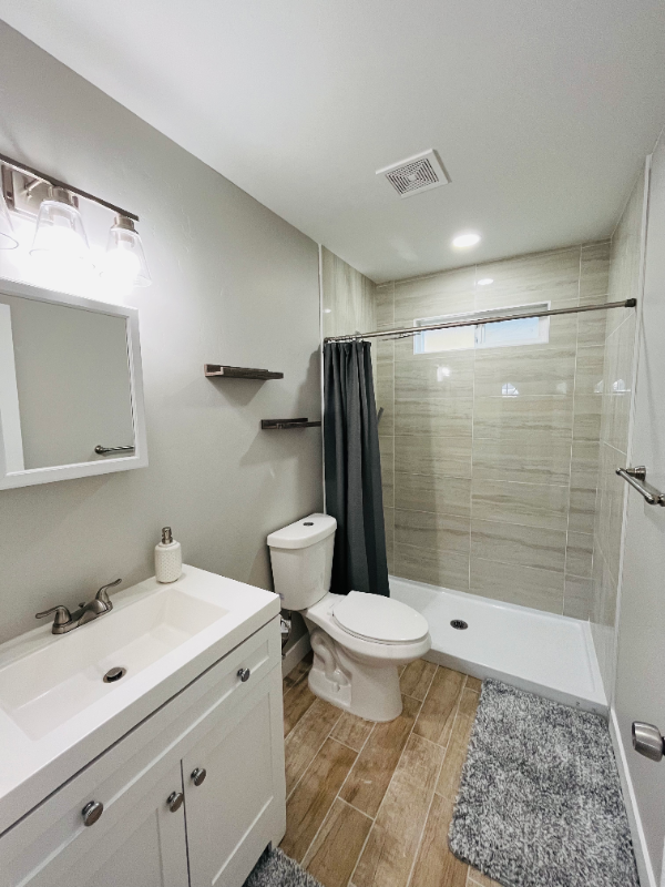 3410 Chamoune Avenue #B - Photo 5 of 13