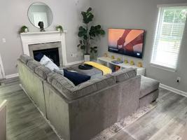 featured image of 5690 Hampton Court