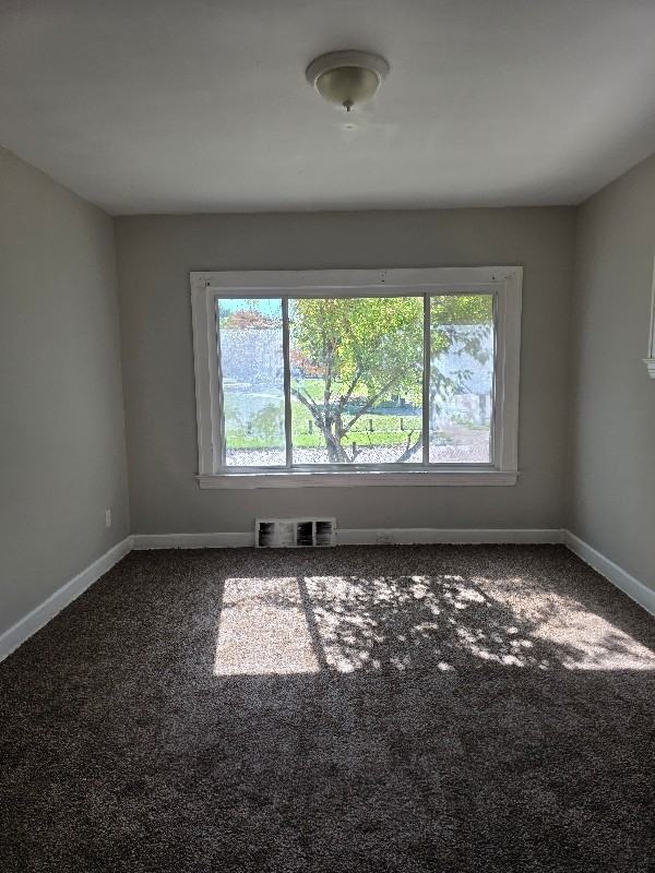 10626 Thrush Ave - Photo 6 of 9