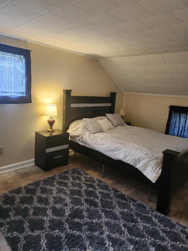 133 Maple St #1 - Photo 4 of 10