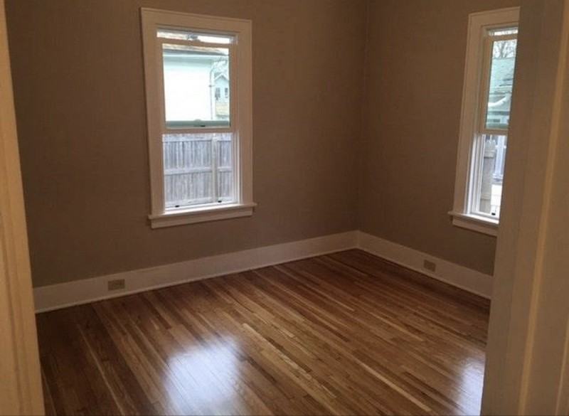 700 South Linn Street - Photo 7 of 7