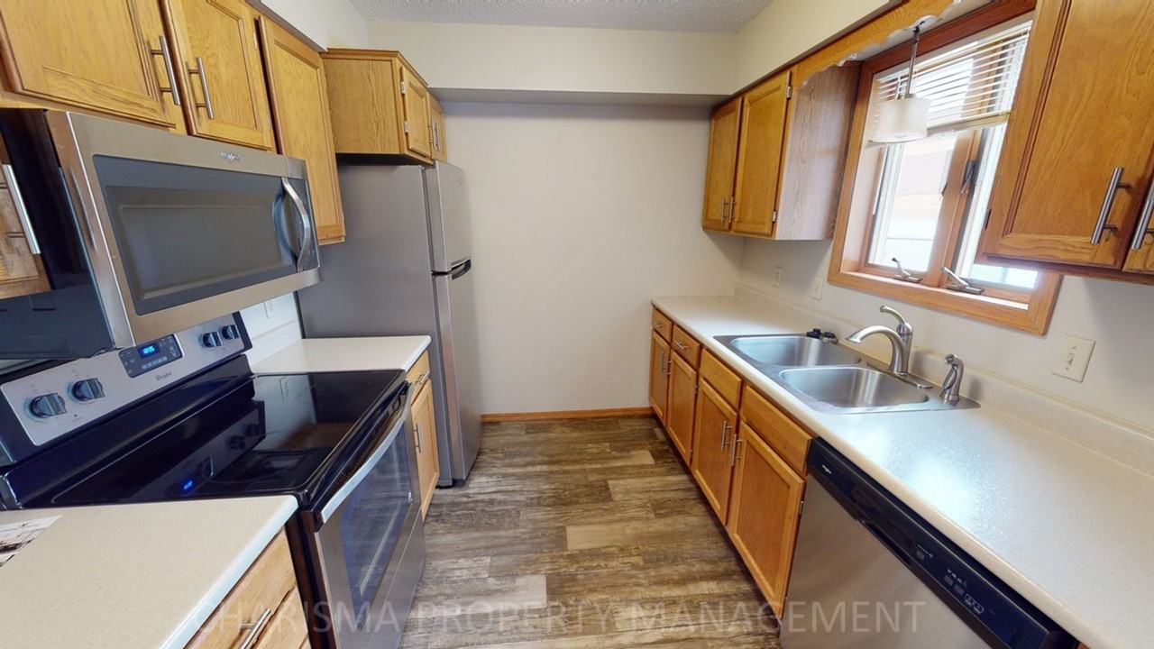 620/626 N Sycamore Ave - Photo 7 of 50
