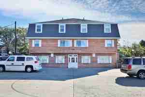 featured image of 3314 N High St