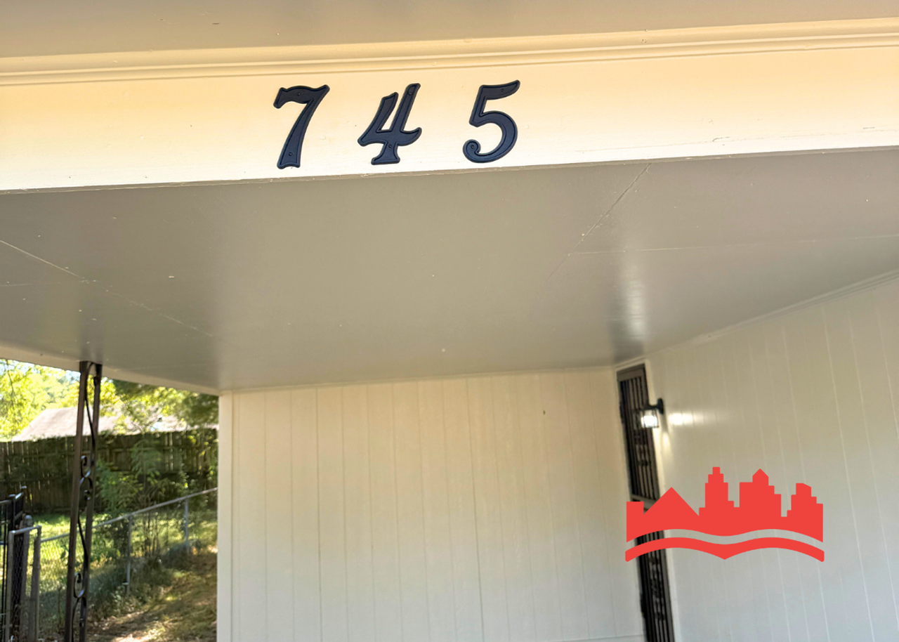 745 Margie Dr - Photo 2 of 14