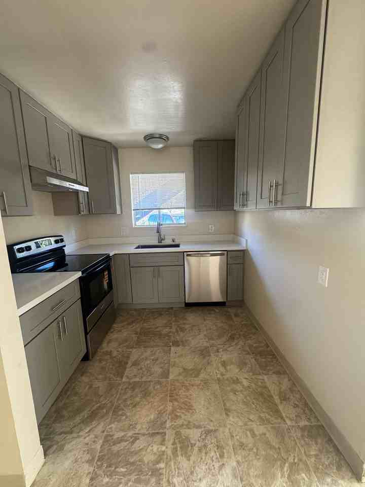 37847 Niles Blvd #1 - Photo 3 of 11