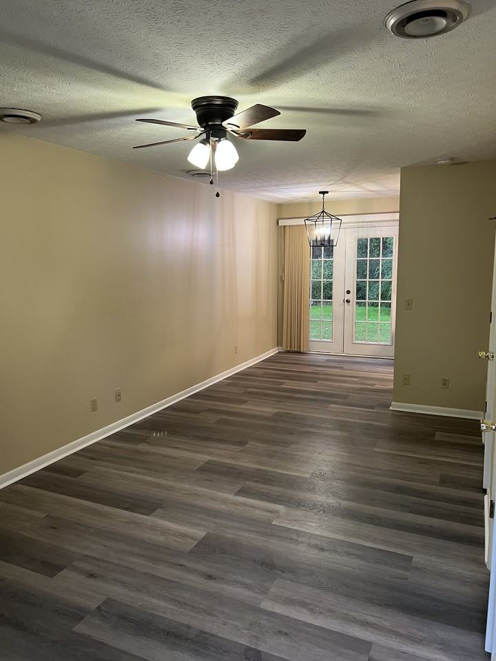 239 Haywood Ln #A - Photo 2 of 15