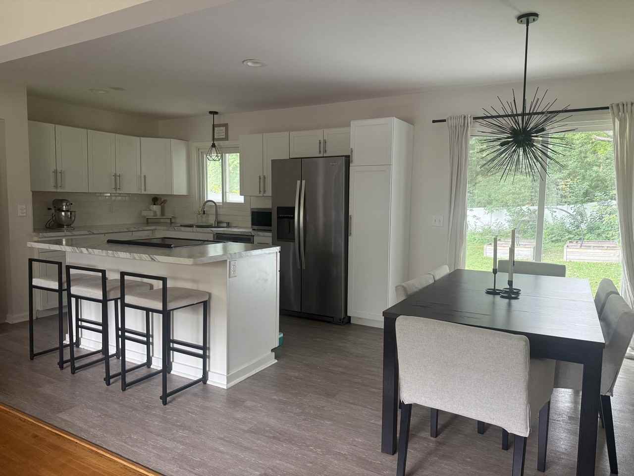 1825 41st Ave Ne #NA - Photo 4 of 14