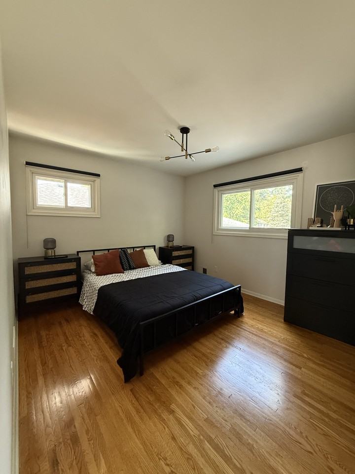 1825 41st Ave Ne #NA - Photo 6 of 14