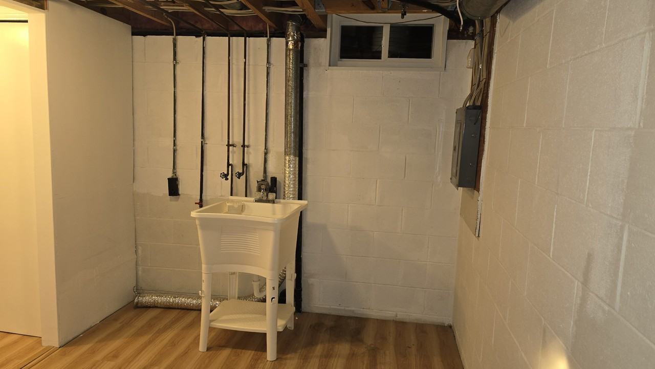 5179 Springdale Blvd #NA - Photo 2 of 21