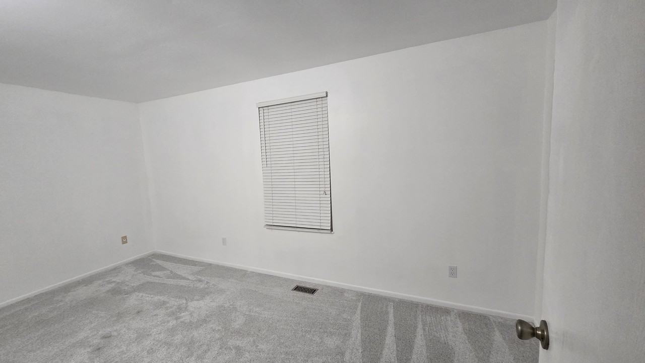 5179 Springdale Blvd #NA - Photo 6 of 21