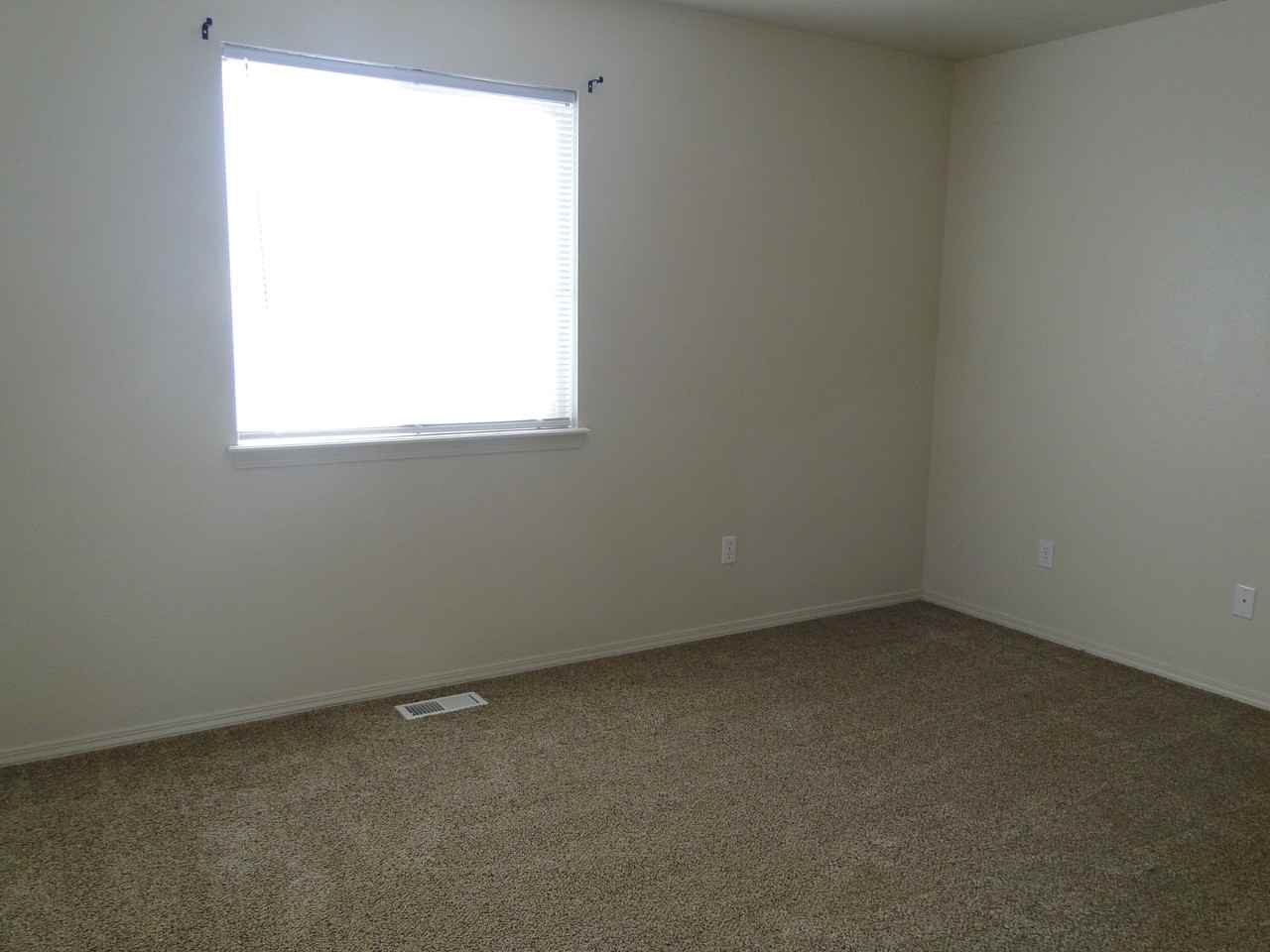 1905 S Ash Park Ln #NA - Photo 4 of 21