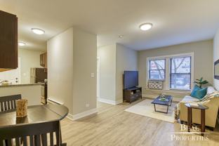 701 W Brompton Ave - Photo 1 of 1