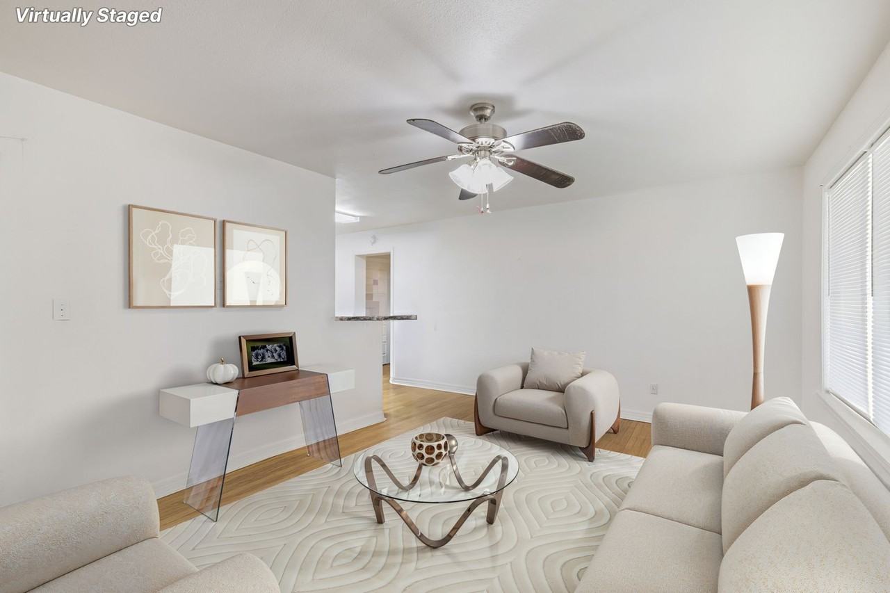 206 Juniper Dr - Photo 3 of 14