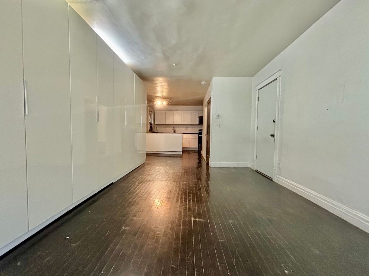 3207 Broadway Blvd - Photo 4 of 15