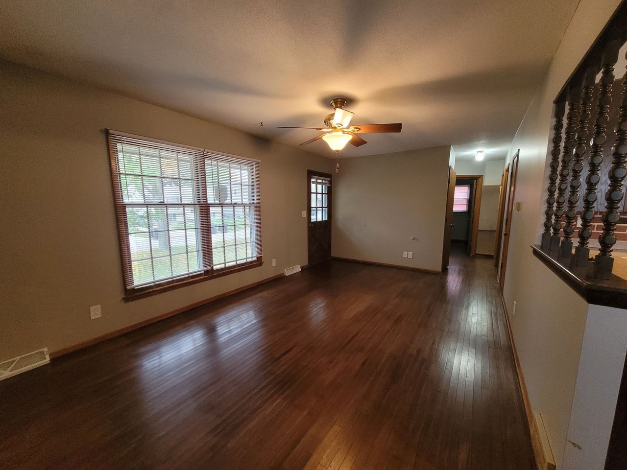 3207 E 41st St - Photo 5 of 20