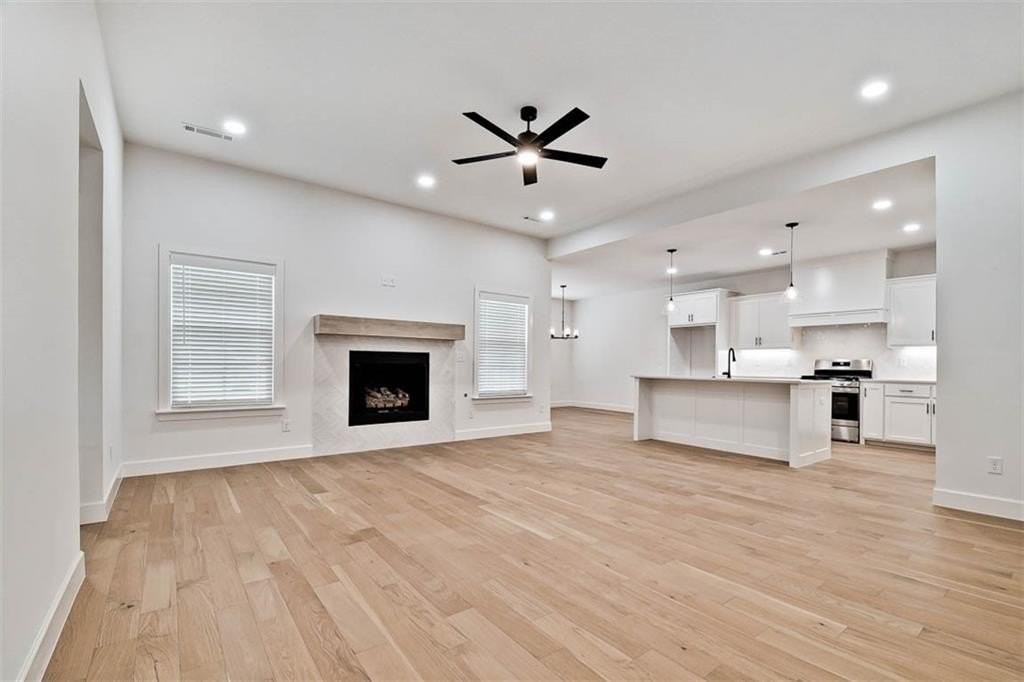 1 Claypole Ln - Photo 3 of 13