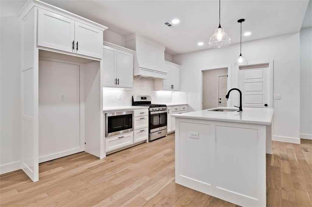 1 Claypole Ln - Photo 6 of 13