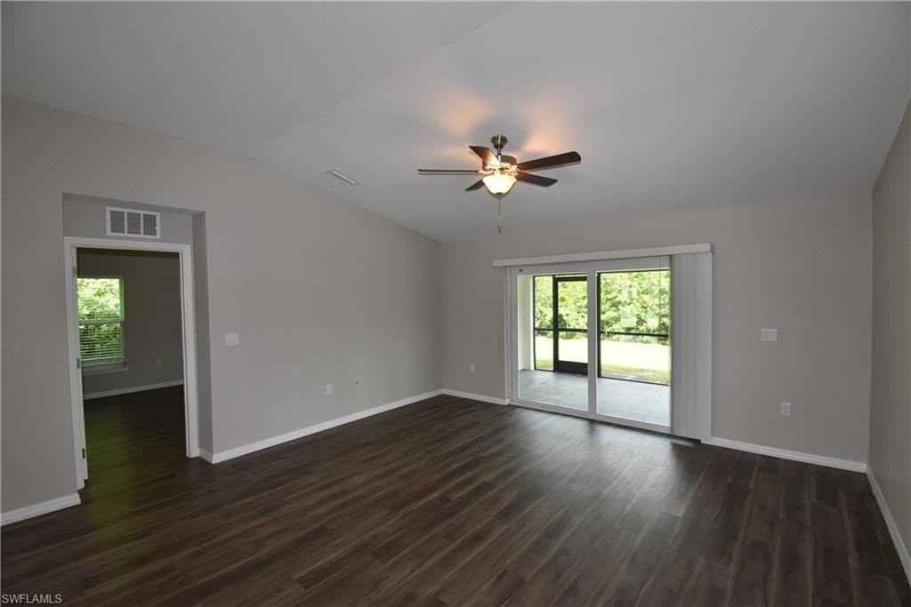 152 Red Cedar Park - Photo 7 of 29