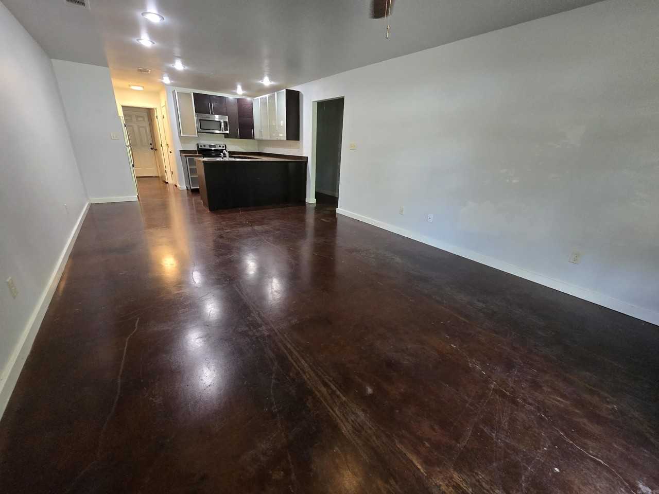 110 SE 2nd Unit 2 Street - Photo 2 of 9