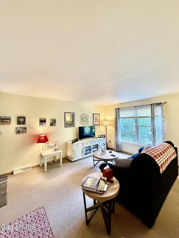 296 Middle Grove Rd Unit 2 #2 - Photo 4 of 14