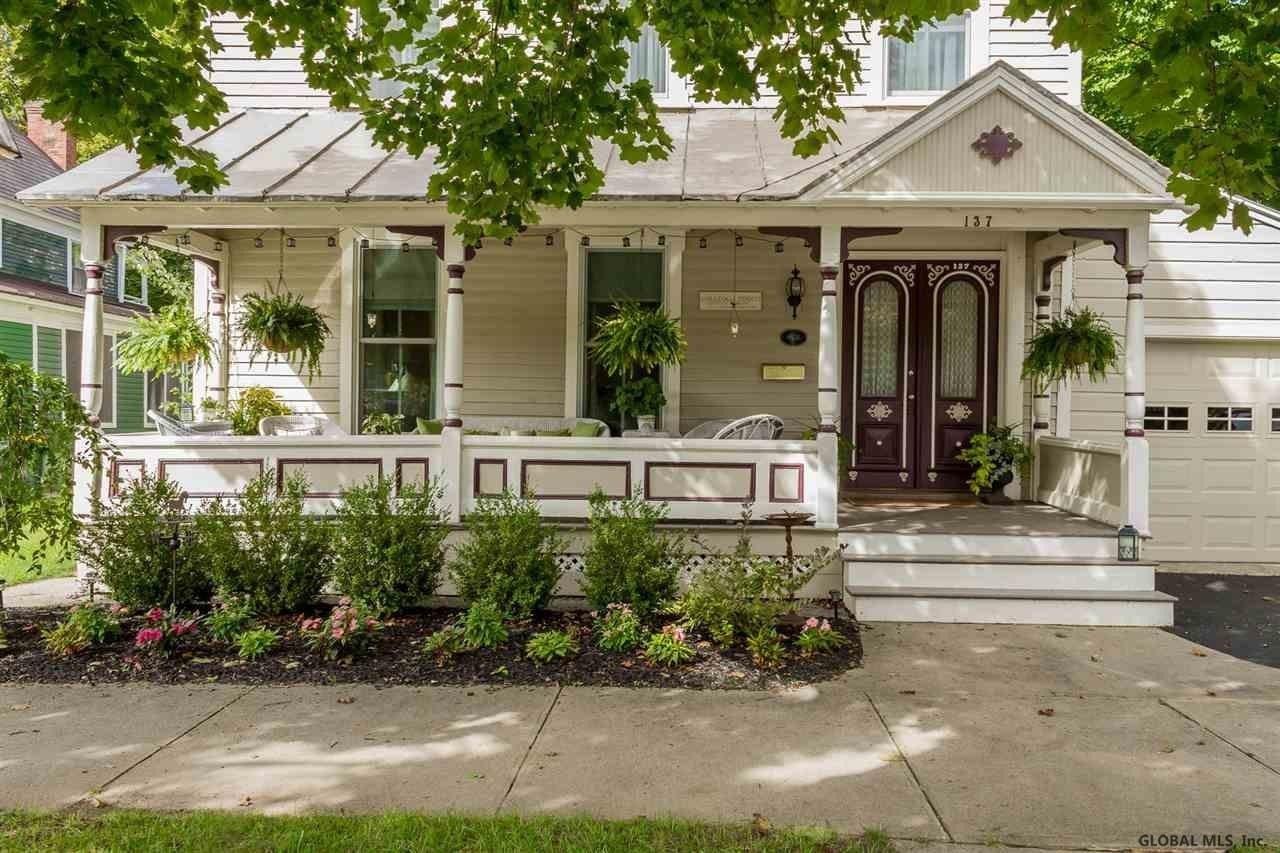 137 Lake Ave - Photo 2 of 32