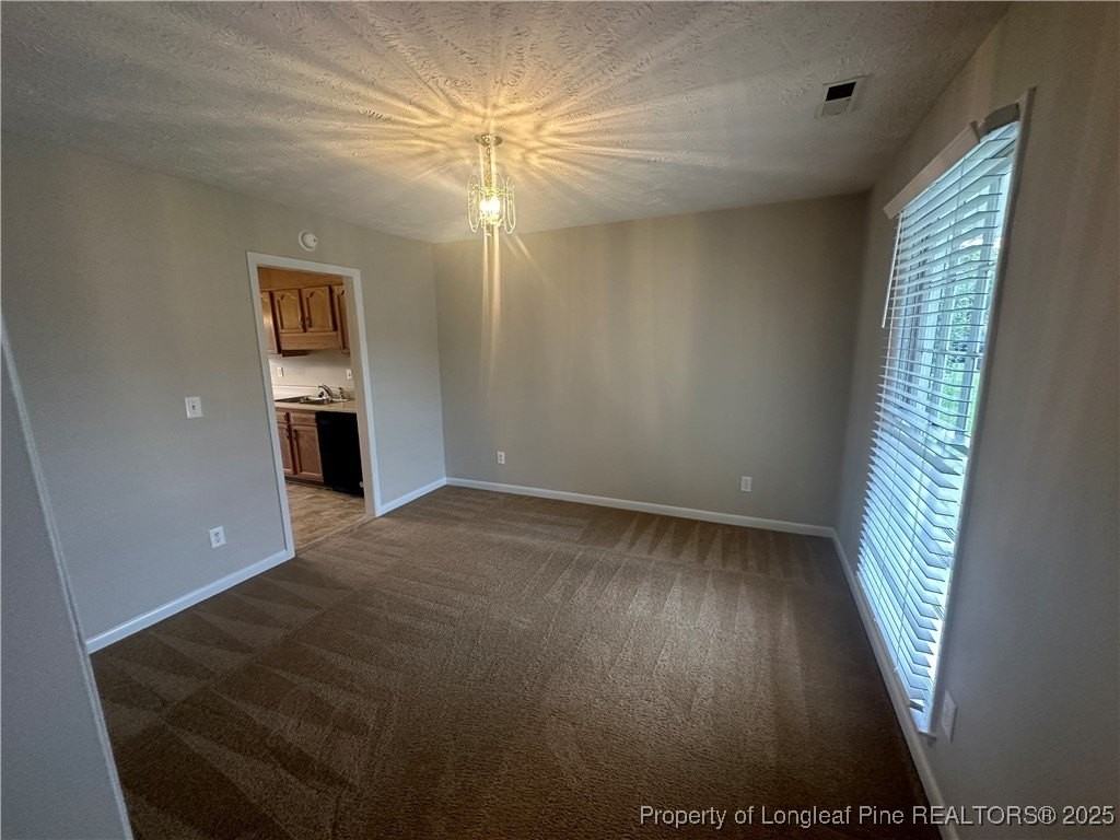 7850 Penelope Dr - Photo 5 of 32