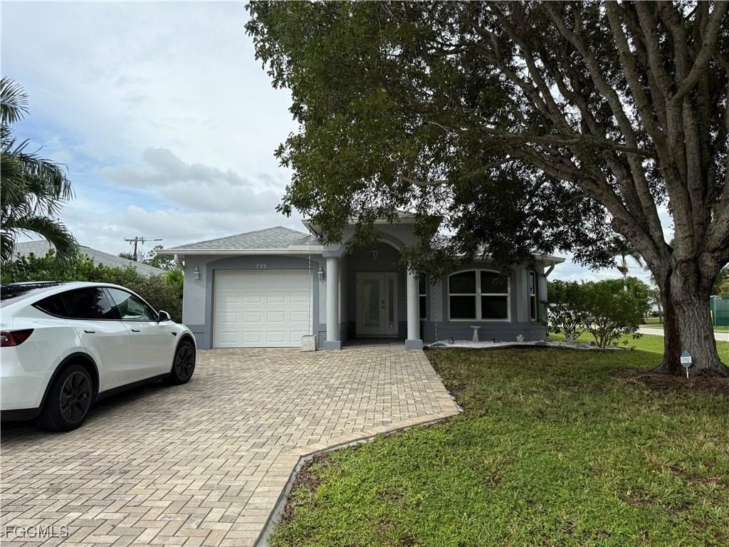 799 94th Ave N - Photo 2 of 45