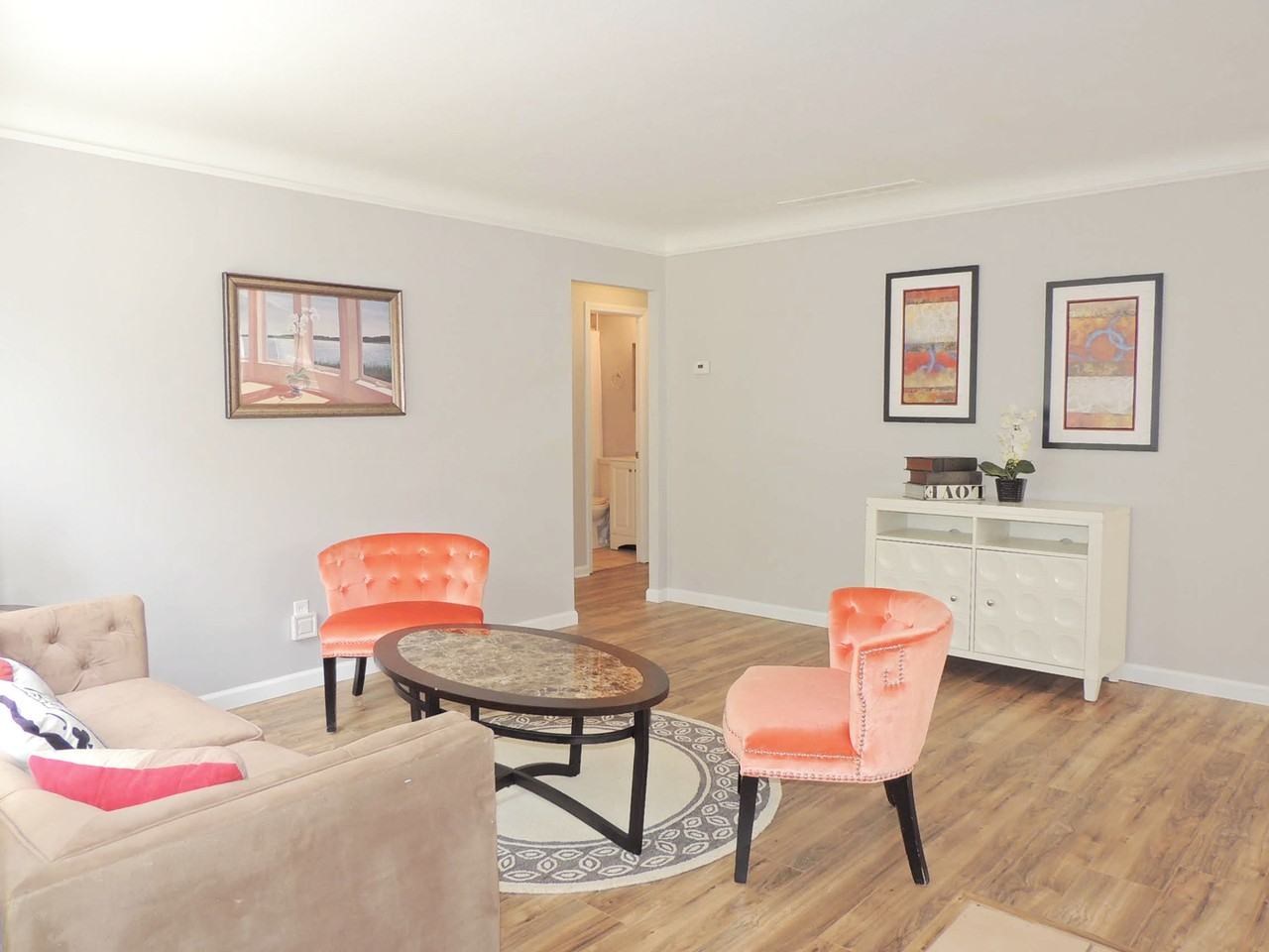 1117 Eastwood Ave - Photo 2 of 15