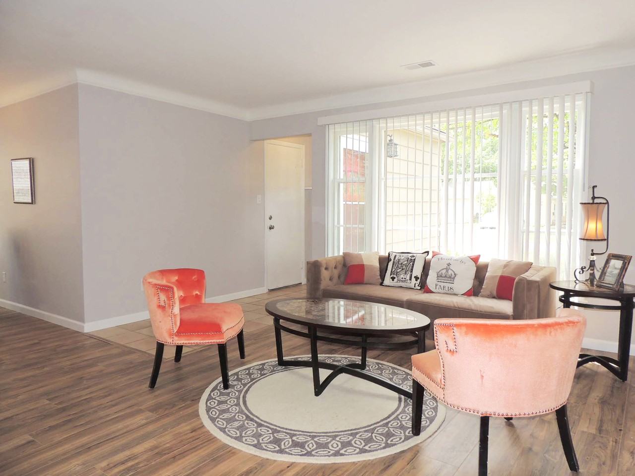 1117 Eastwood Ave - Photo 3 of 15
