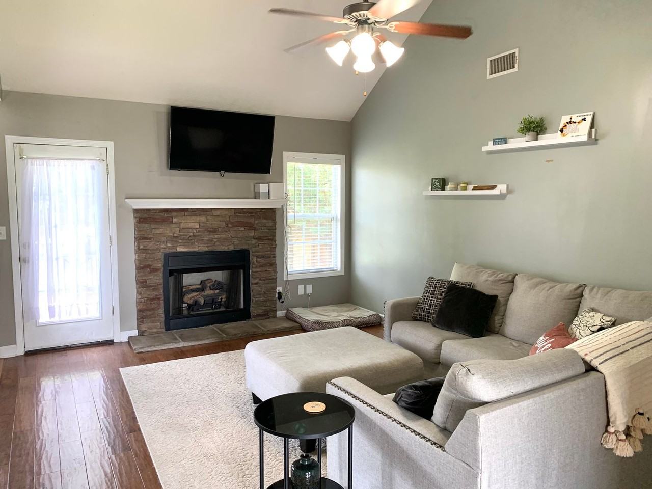 3178 Cross Ridge Dr - Photo 3 of 25