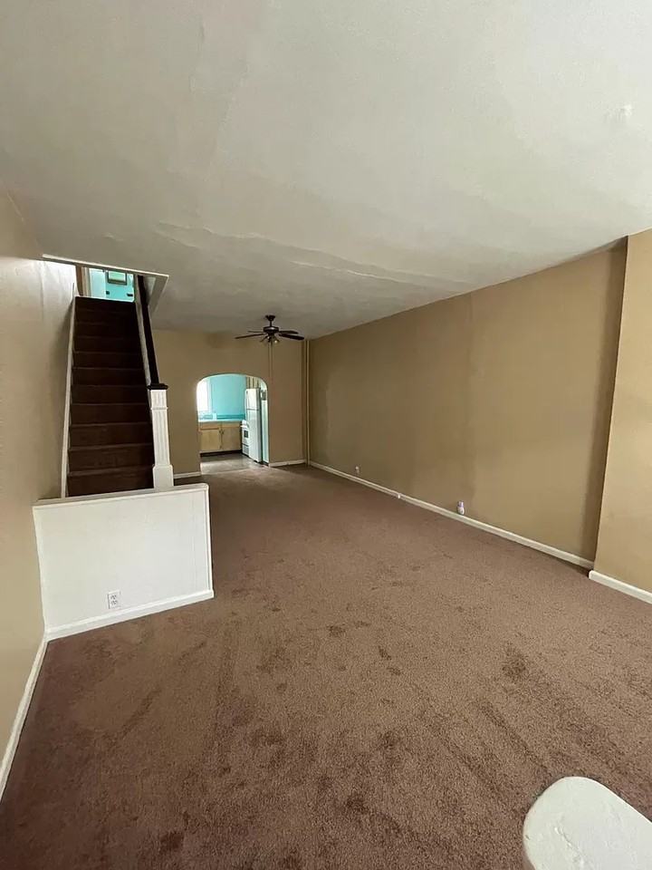 807 Greenwich St - Photo 3 of 15