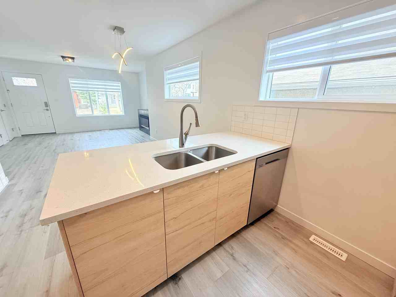 12011 102 Street Northwest - Photo 5 of 26