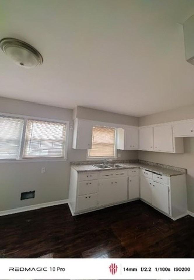 5339 5339 - 5337 N 61st St, - Photo 5 of 16