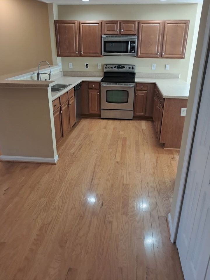 6337 Bermuda Way - Photo 5 of 9