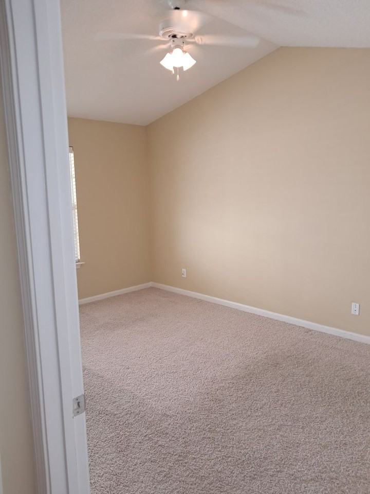 6337 Bermuda Way - Photo 6 of 9