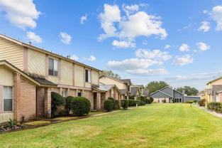 2053 Country Village Blvd #B - Photo 1 of 1