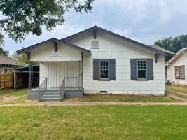 featured image of 1624 Britain St